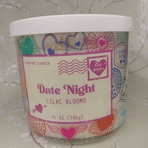 Date Night Lilac Blooms Scented Candle